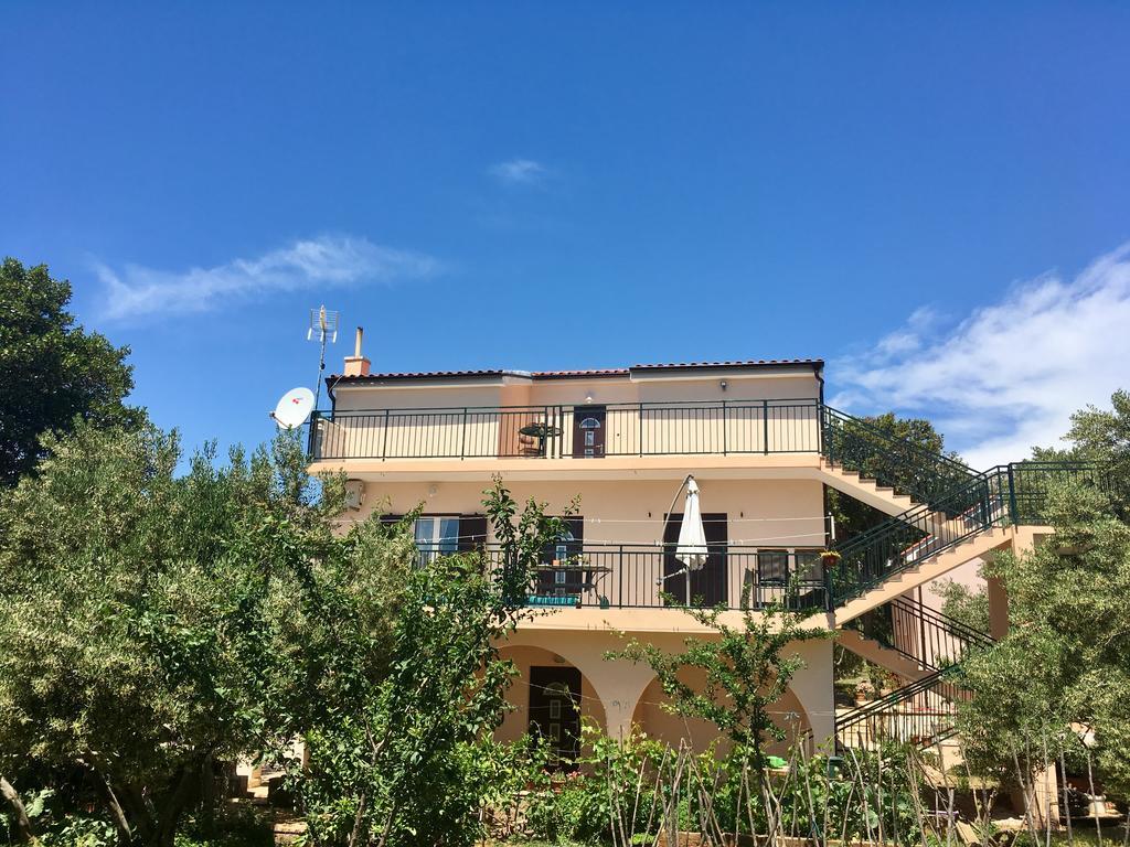 Apartments Lilly Zaboric Exterior photo